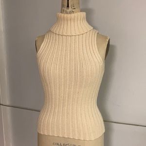 BCBG maxazria sweater M